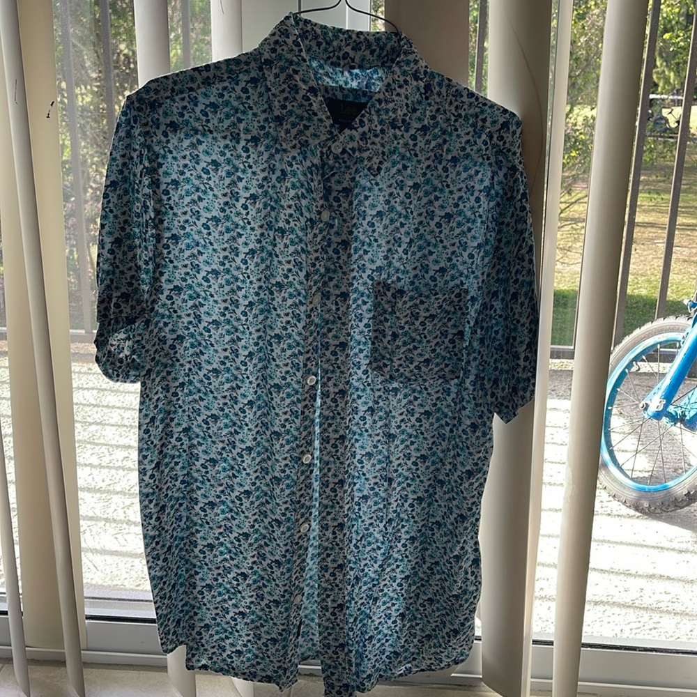 Men’s Dress Shirt